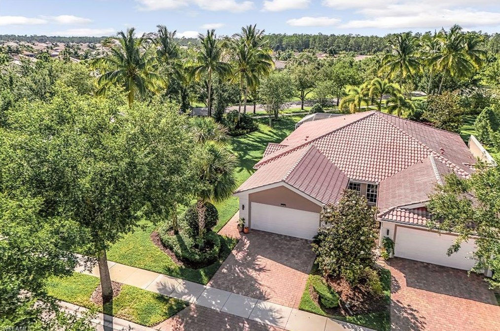 15417 Queen Angel Way, Bonita Springs, FL 34135-8534