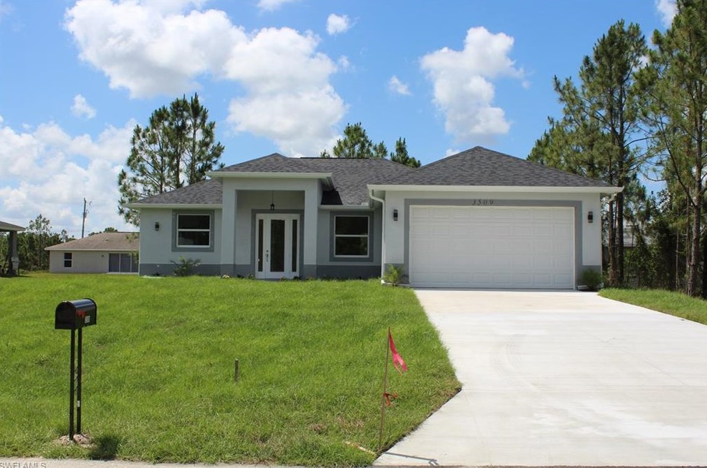 3509 26th St, Lehigh Acres, FL 33976-3923