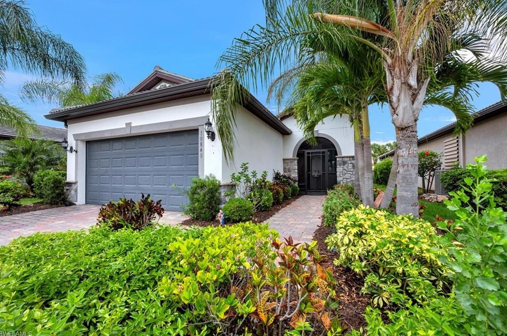 10840 Glenhurst St, Fort Myers, FL 33913