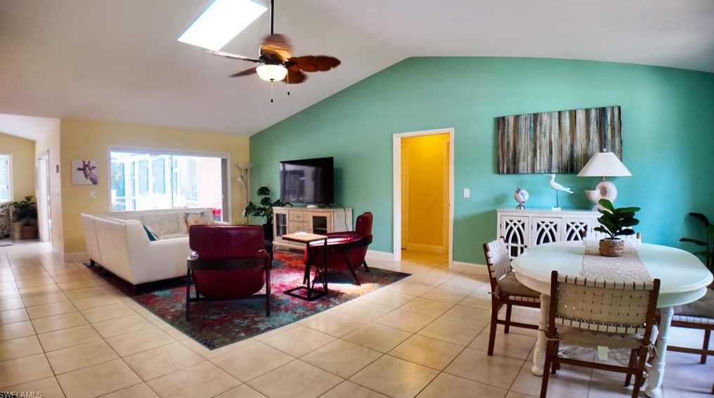 2548 River Reach Dr, Naples FL 34104-6929 exterior