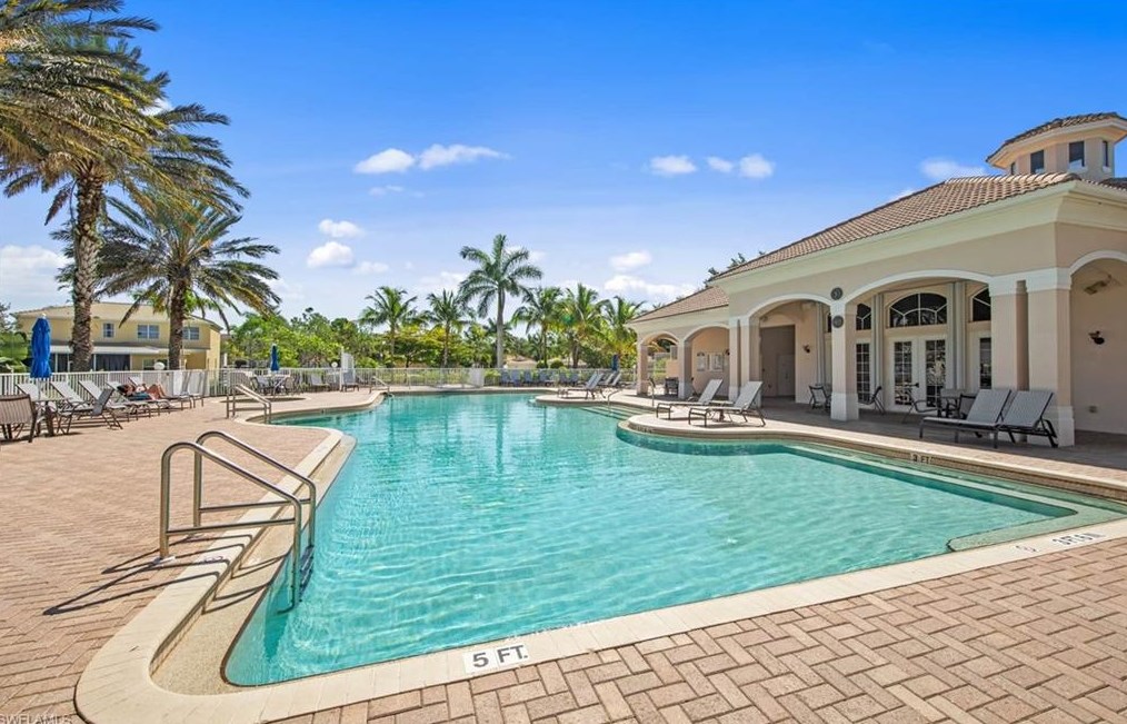2731 Blue Cypress Lake Ct, Cape Coral, FL 33909-2914