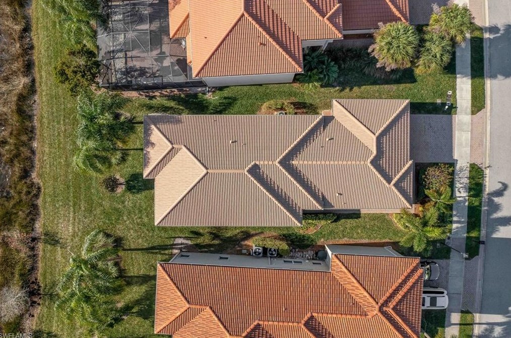 10462 Carolina Willow Dr, Fort Myers FL  33913-8804 exterior