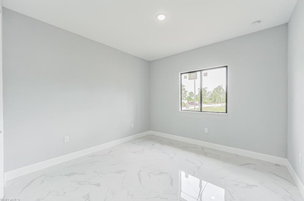 400 13 St, Lehigh Acres FL 33972-8758 exterior