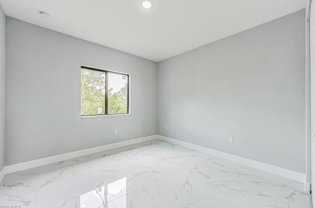 400 13 St, Lehigh Acres FL 33972-8758 exterior