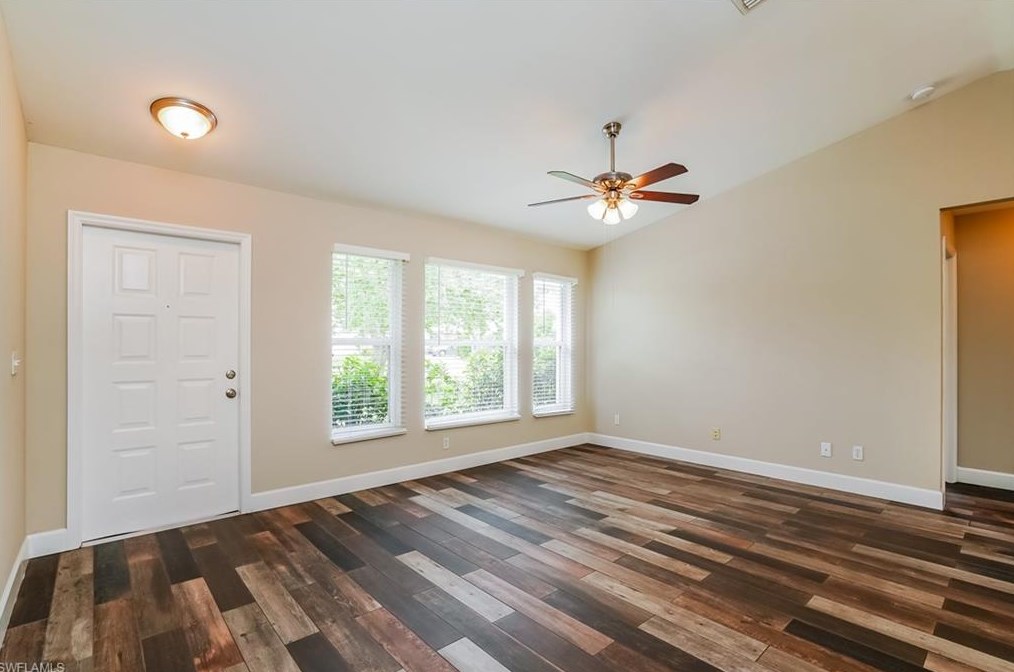 501 17th Ter, Cape Coral, FL 33909-5238