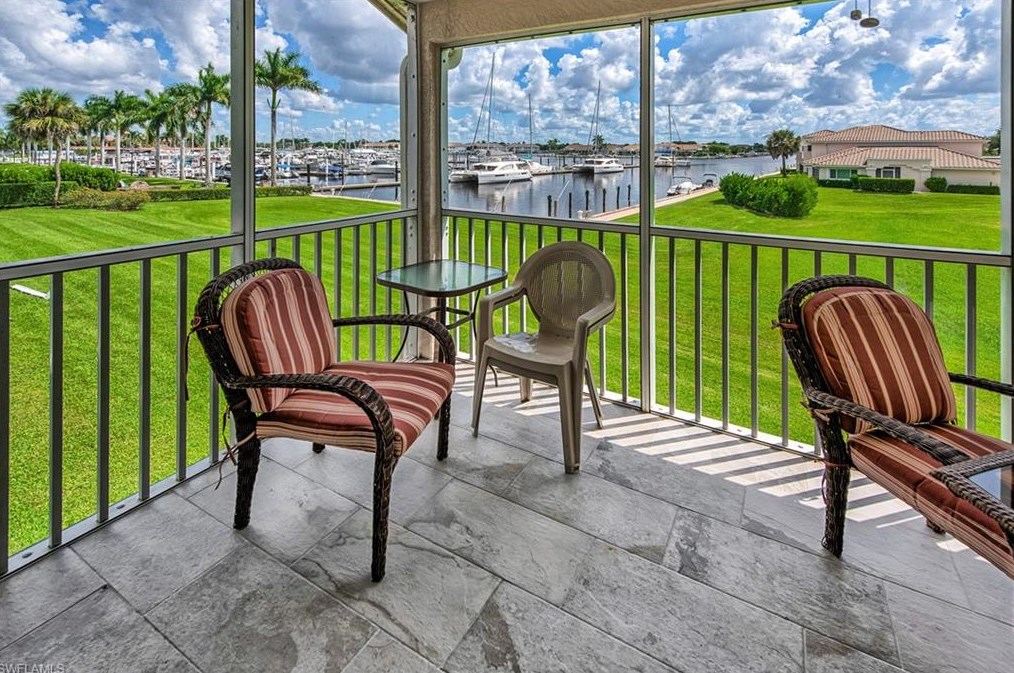 333 Sunrise Cay #8, Naples, FL 34114