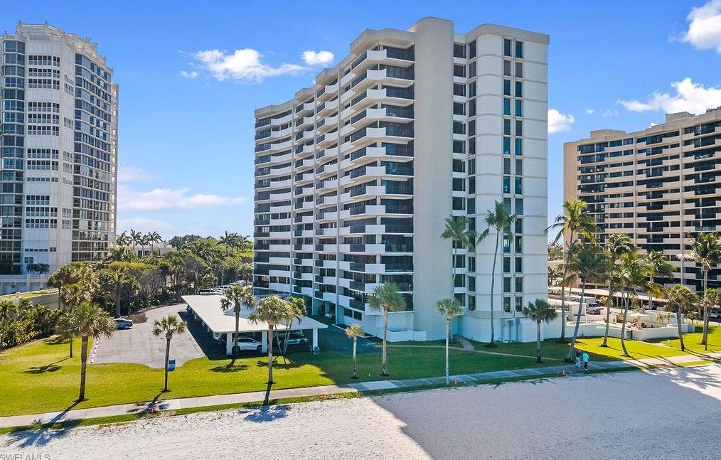 4005 Gulf Shore Blvd N #1103, Naples, FL 34103