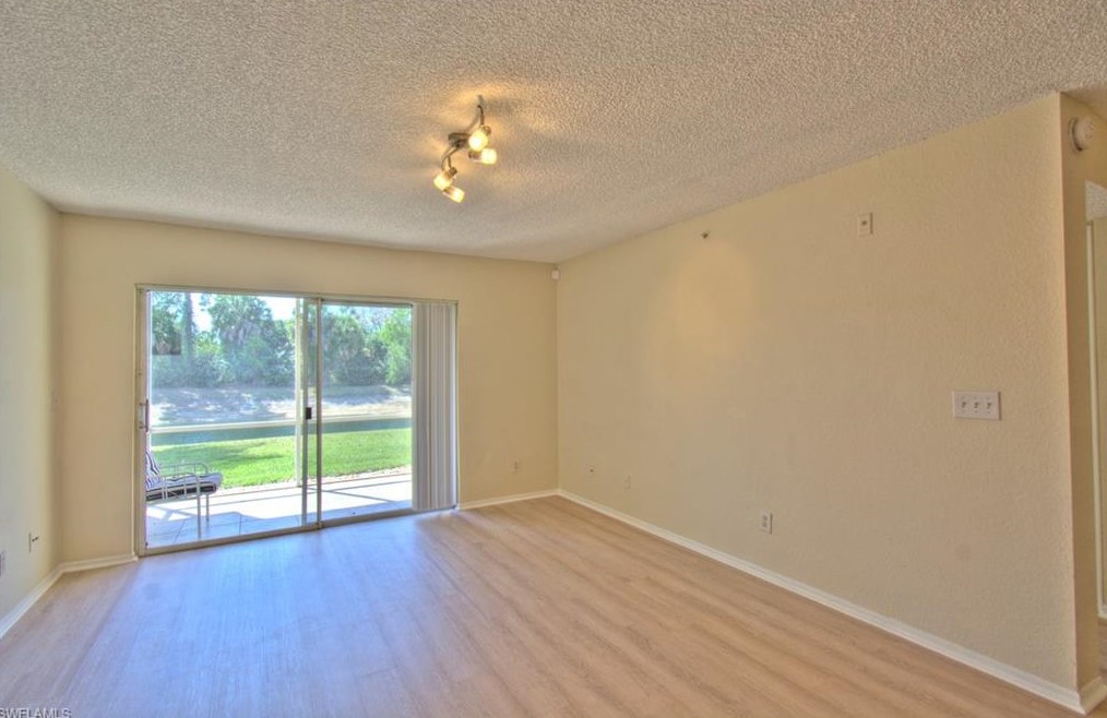 8265 Ibis Club Dr, Naples, FL 34104-7479