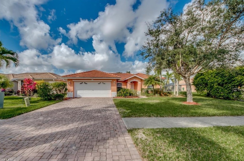 2863 Orange Grove Trail, Naples, FL 34120