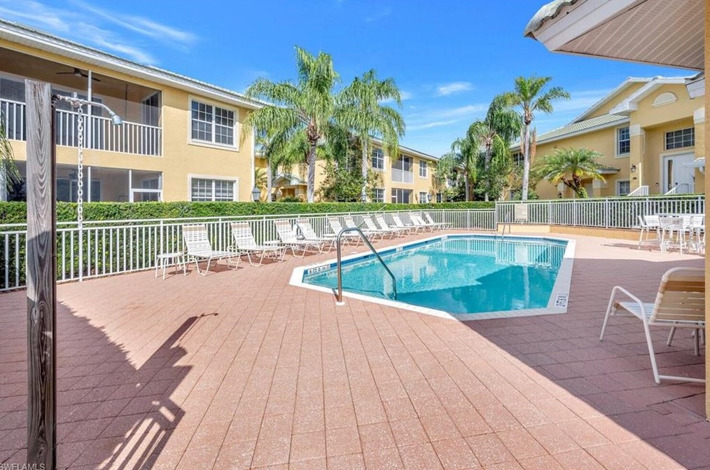 8395 Big Acorn Cir, Naples FL  34119-9739 exterior