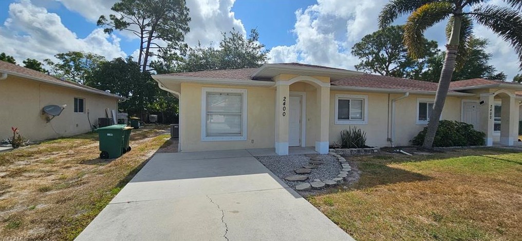 2400 Terrace Ave, Naples FL  34116-0043 exterior