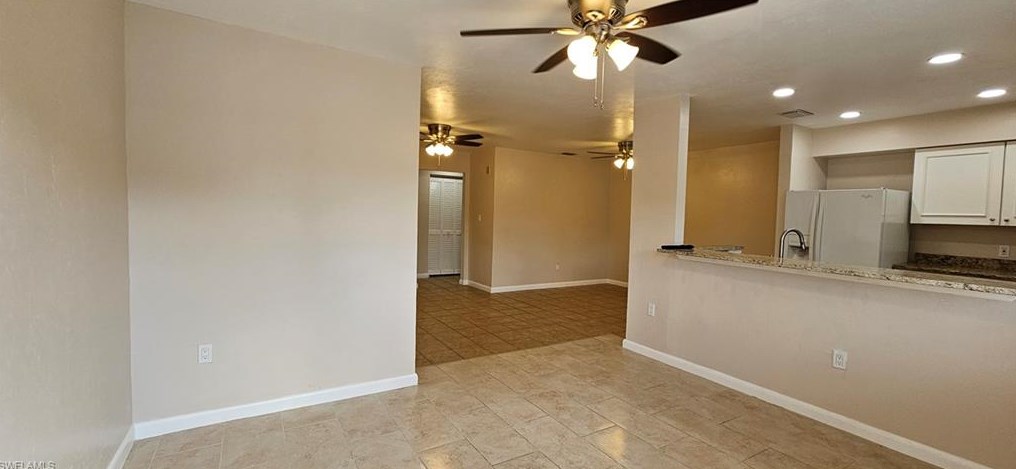 2542 Santa Barbara Blvd, Naples, FL 34116-6726