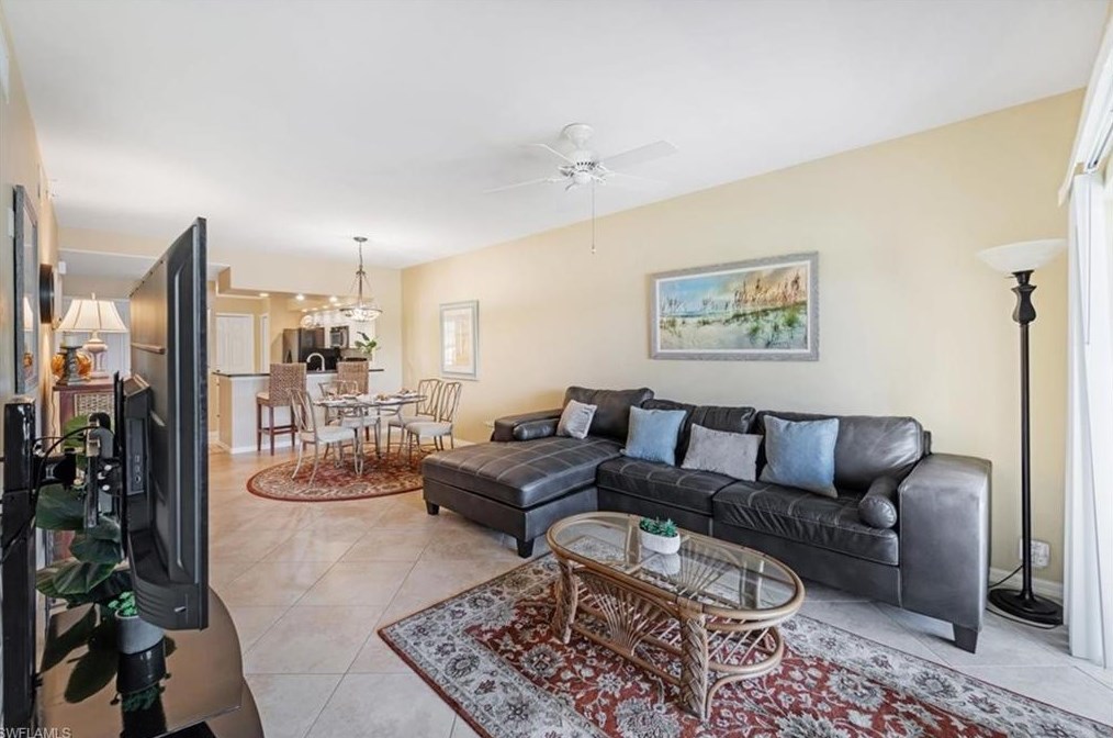 13070 Amberley Ct #902, Bonita Springs, FL 34135