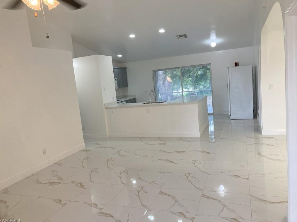 2401 Tena Ave N, Lehigh Acres, FL 33971