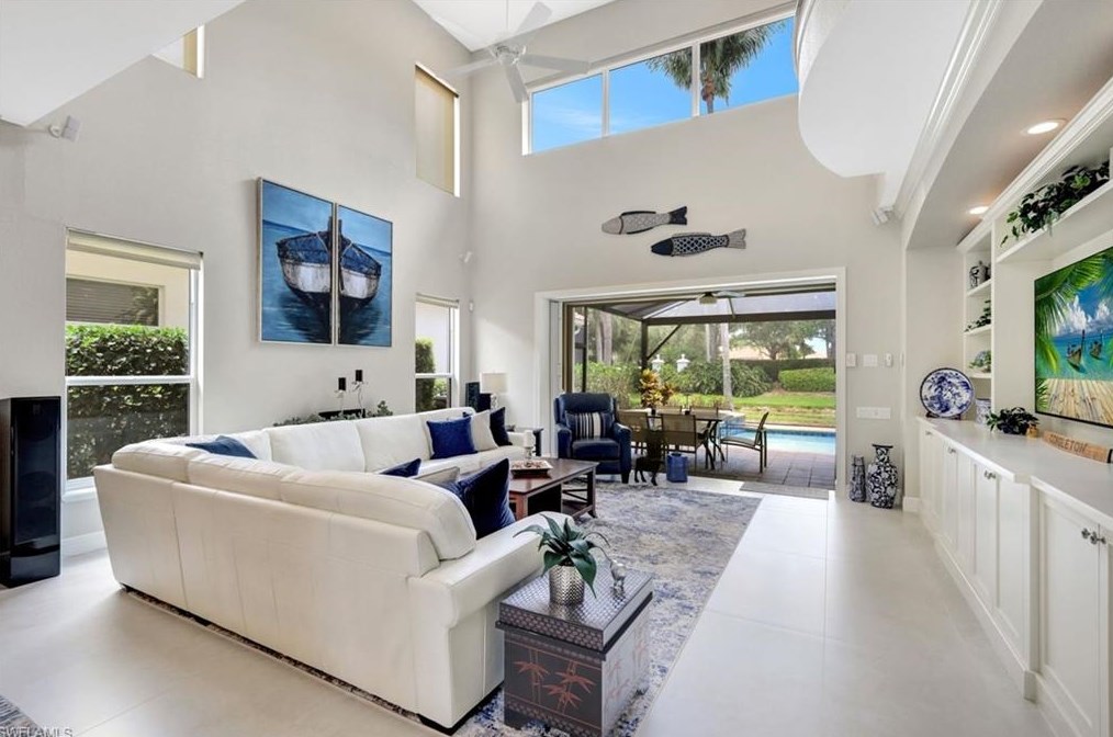 9231 Troon Lakes Dr, Naples FL  34109-4317 exterior
