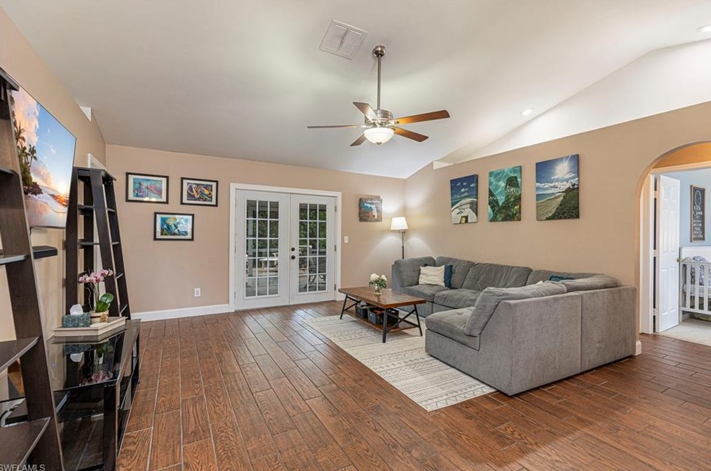 26865 Lost Woods Cir, Bonita Springs, FL 34135-5366