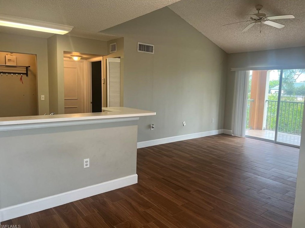 1150 Wildwood Lakes Blvd #208, Naples, FL 34104