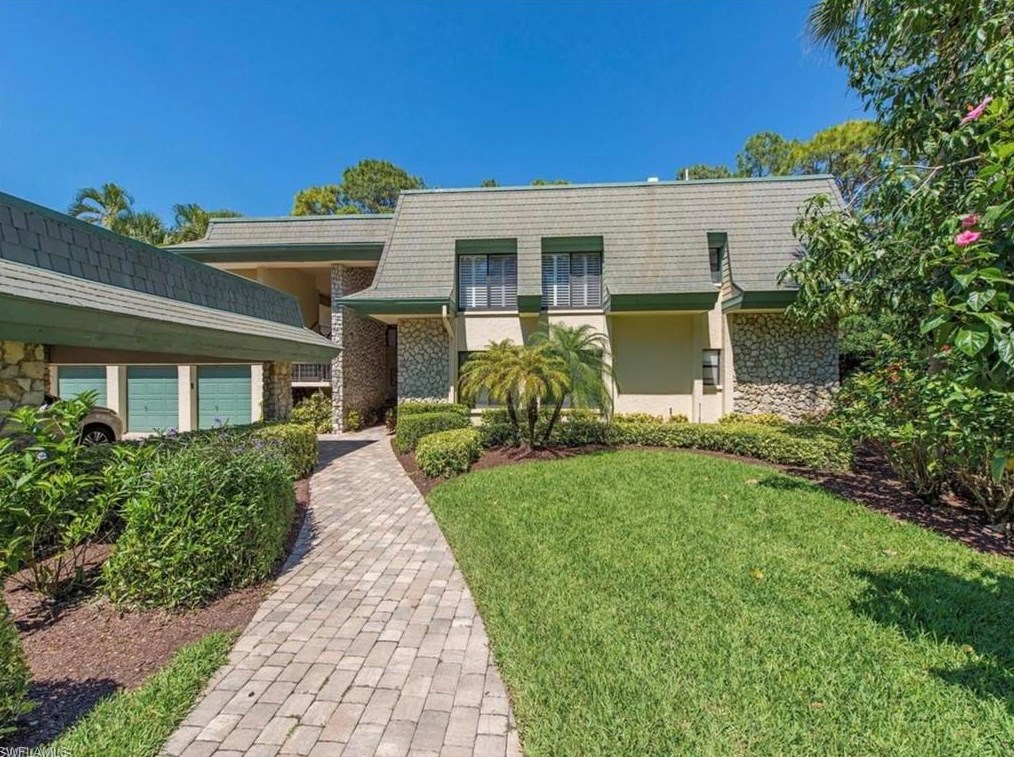 724 Wildwood Ln, Naples, FL 34105-3215