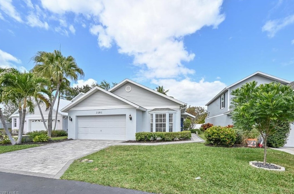 3181 Carriage Cir, Naples, FL 34105