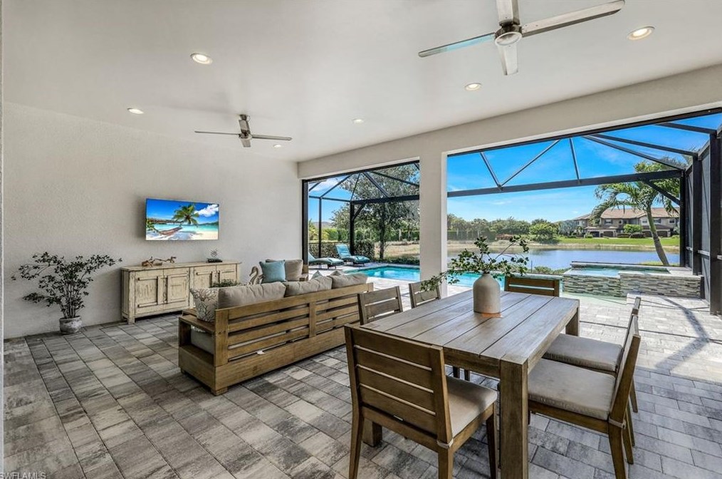 9317 Terresina Dr, Naples, FL 34119-2008