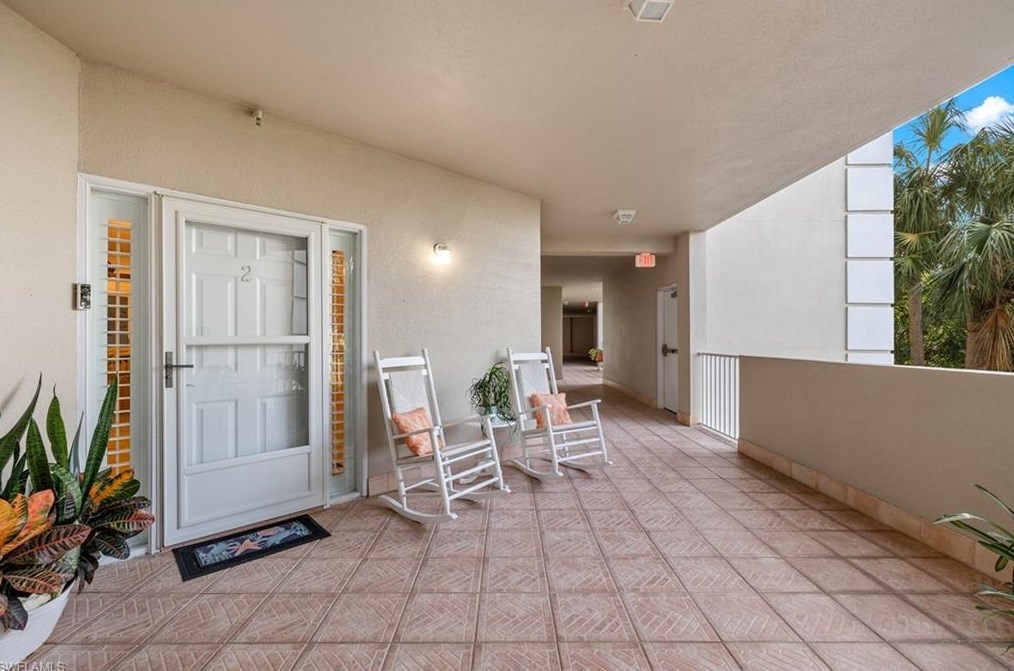 201 Vintage Bay Dr #b2, Marco Island, FL 34145