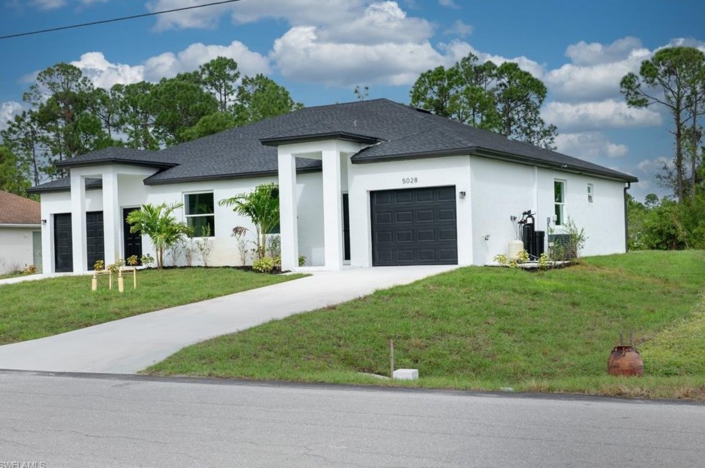 1109-1111 Harry Ave S, Lehigh Acres, FL 33973