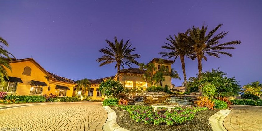 8538 Chase Preserve Dr, Naples FL 34113-2690 exterior