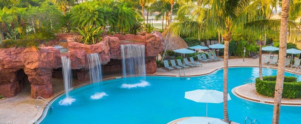 8538 Chase Preserve Dr, Naples FL 34113-2690 exterior