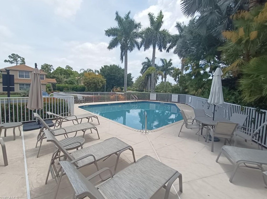 8538 Chase Preserve Dr, Naples FL 34113-2690 exterior