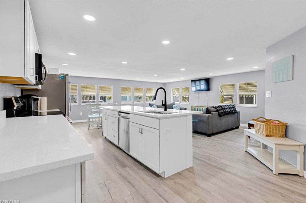 17581 Stevens Blvd, Fort Myers Beach, FL 33931