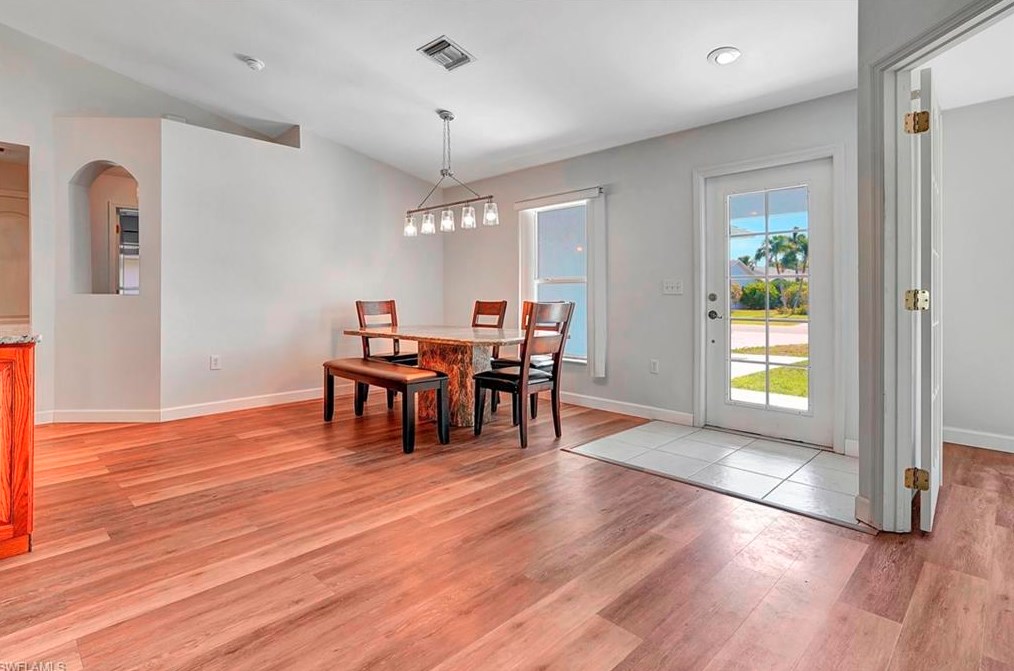 9954 Country Oaks Dr, Fort Myers FL  33967-6215 exterior