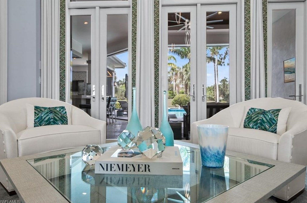 5018 Groveland Ter, Naples FL 34119-8429 exterior