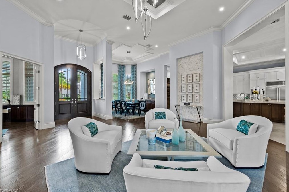 5018 Groveland Ter, Naples FL 34119-8429 exterior