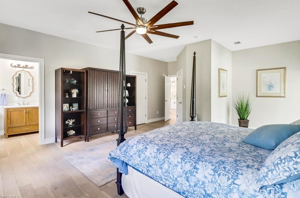 3410 12th Ave, Naples FL  34120-3531 exterior