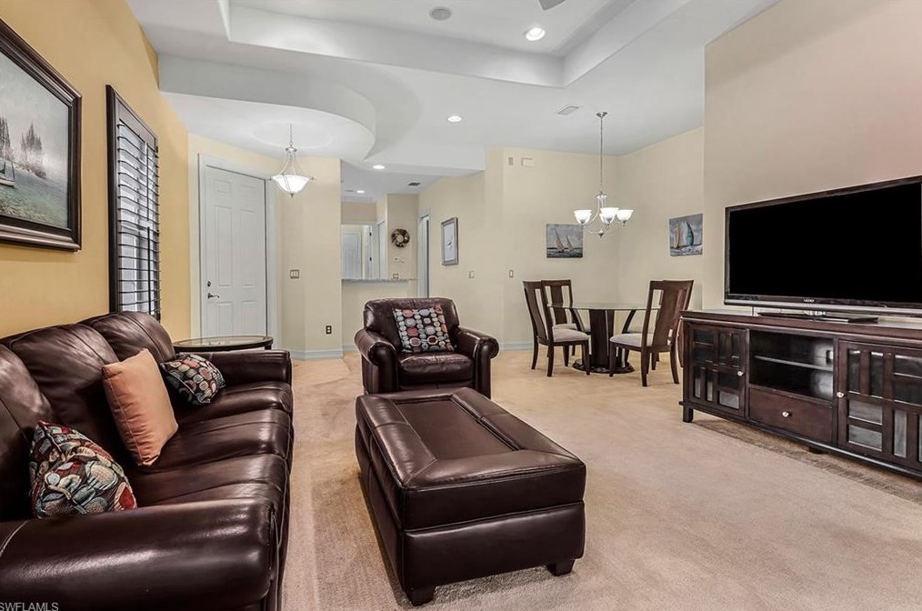 8518 Chase Preserve Dr, Naples FL 34113-2692 exterior