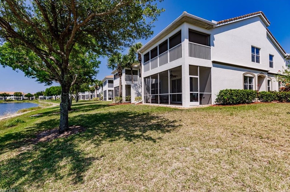 6821 Sterling Greens Dr, Naples FL  34104-5727 exterior