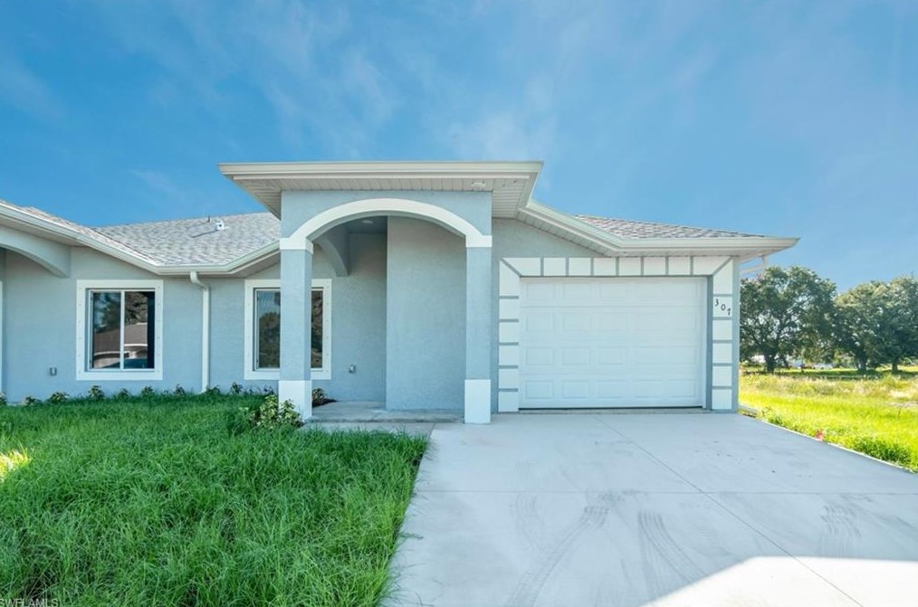 305 Hightower Ave, Lehigh Acres, FL 33973-1600