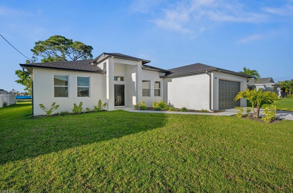 703 2nd Ln, Cape Coral, FL 33993-2446