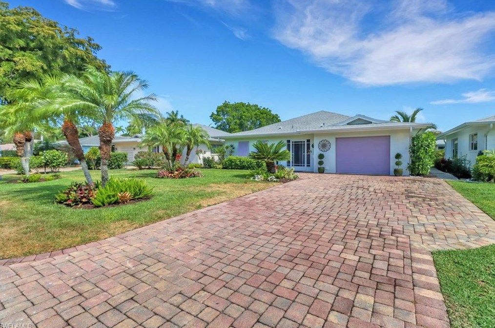 14 Rivard Rd #7, Naples, FL 34112