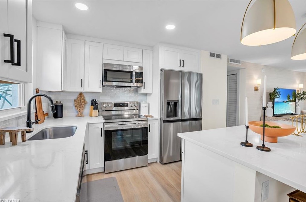 1549 Sandpiper St #79, Naples, FL 34102