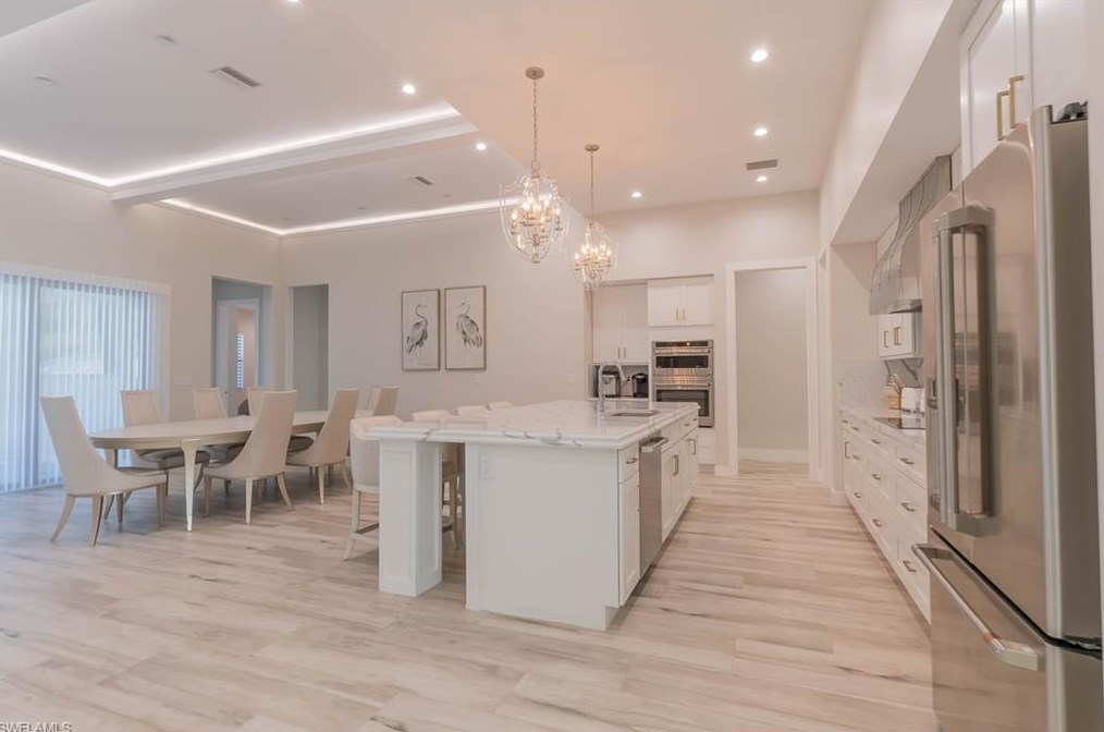 9974 Winterview Dr, Naples FL 34109-1519 exterior