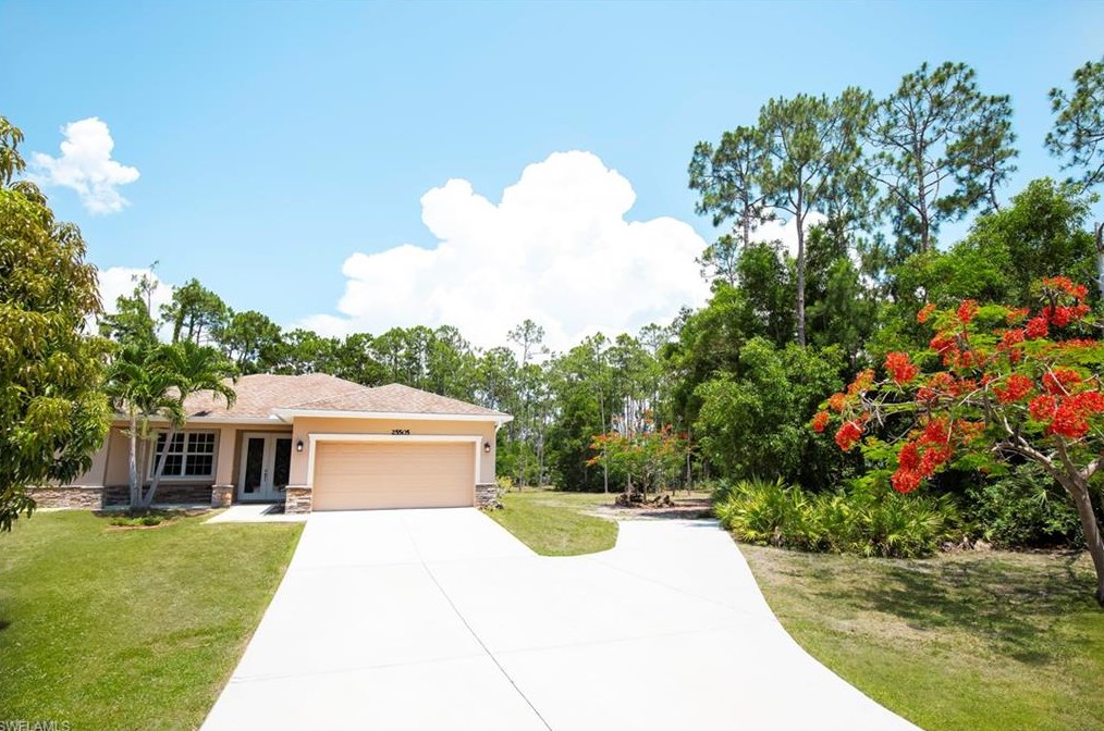 25505 Luci Dr, Bonita Springs, FL 34135