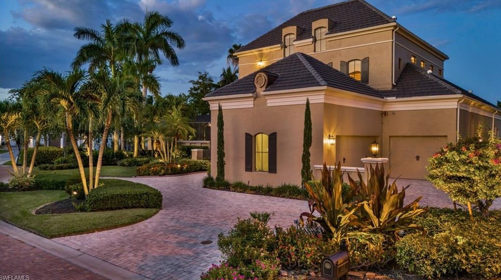12121 Via Del Fontana Way, Fort Myers, FL 33919-3165