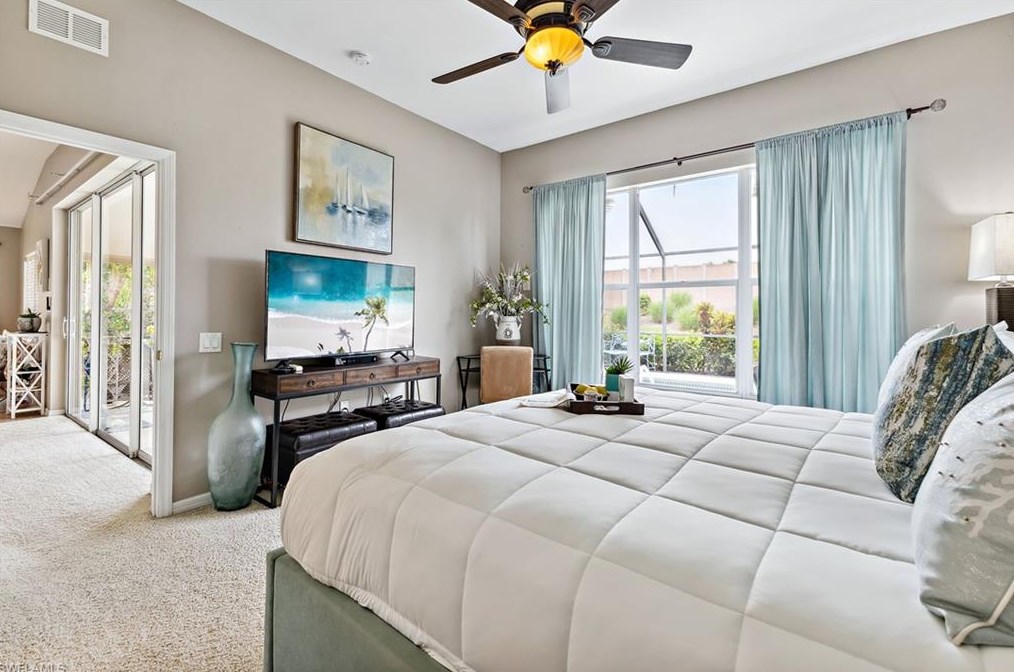 10071 Colonial Country Club Blvd, Fort Myers FL  33913-7018 exterior