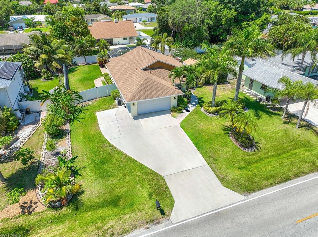 9834 Pennsylvania Ave, Bonita Springs, FL 34135