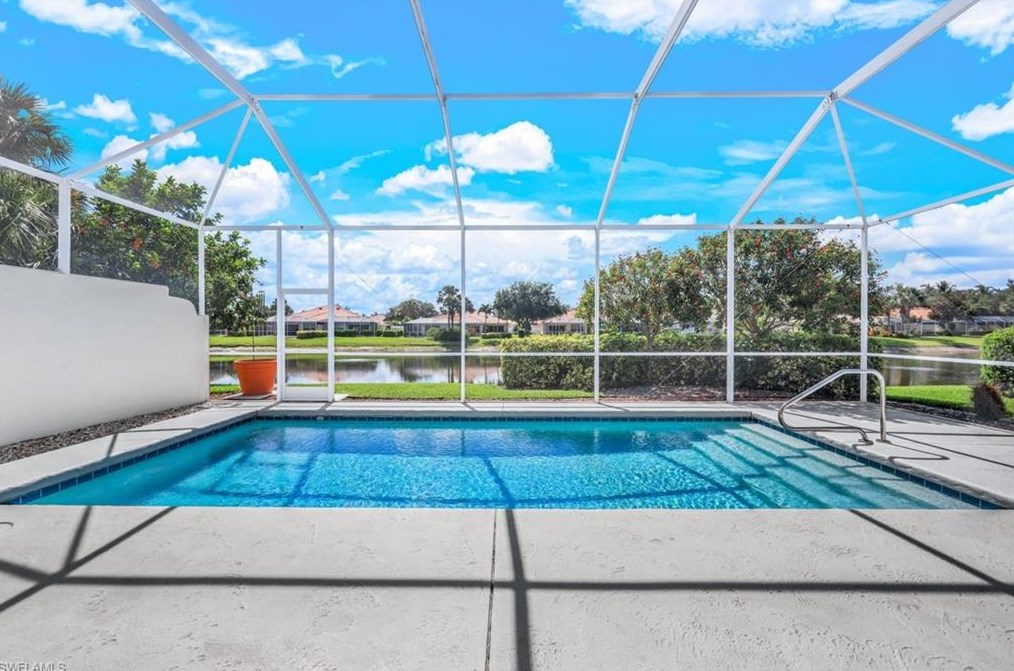 2929 Gilford Way, Naples, FL 34119-7523