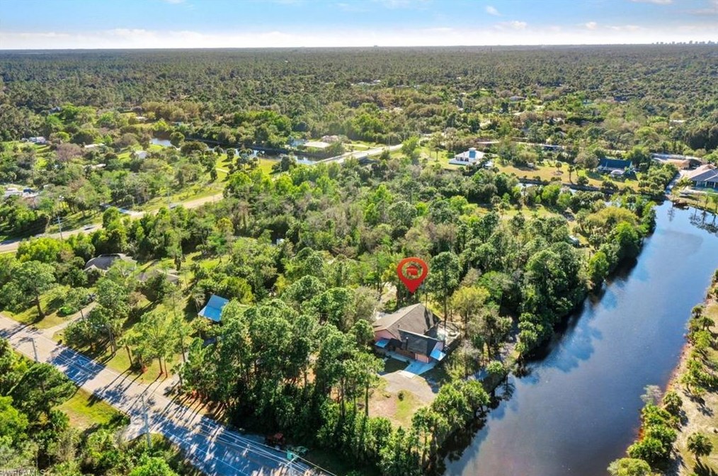 825 23 St, Naples FL 34120-1830 exterior