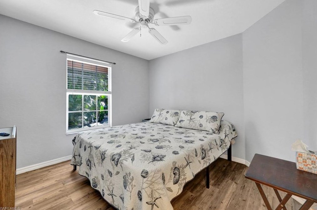 825 23 St, Naples FL 34120-1830 exterior