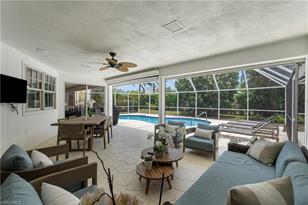 626 Regatta Rd, Naples, FL 34103 - Photo 10