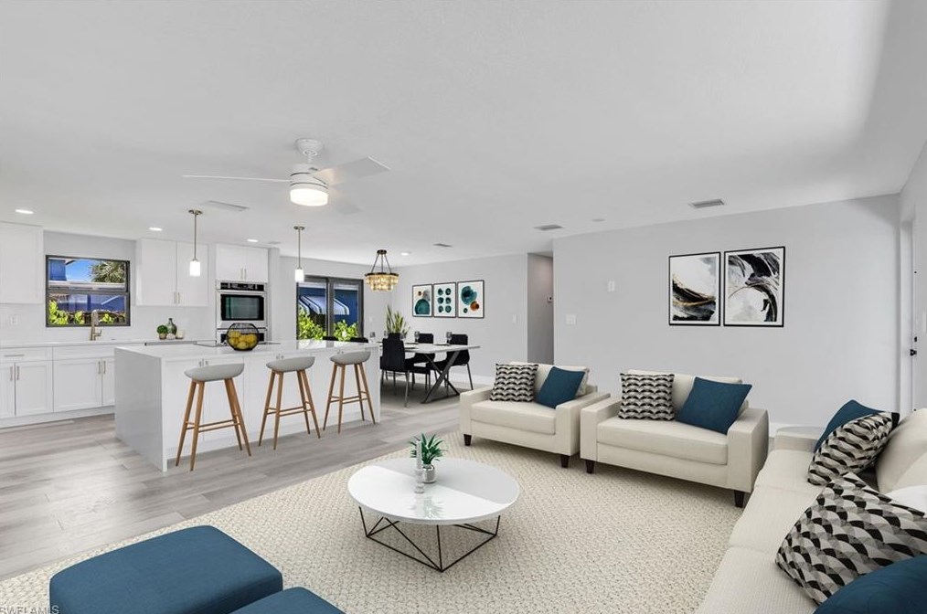 801 107 Ave, Naples FL 34108-1860 exterior